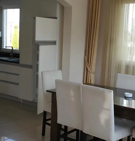 Golf Village - With Private Pool بيليك